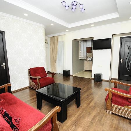 Elegant Modern Apartment Tbiliszi Kültér fotó