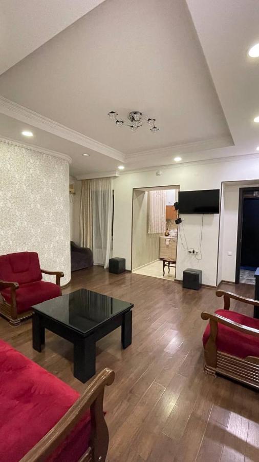 Elegant Modern Apartment Tbiliszi Kültér fotó